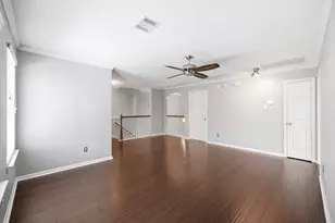 1323 Crystal Lake Cir E, Pearland, TX 77584 - Photo 30