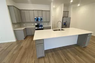 13414 Harbor Point Dr, Texas City, TX 77568 - Photo 16