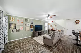 38 Wineberry Pl, The Woodlands, TX 77382 - Photo 18