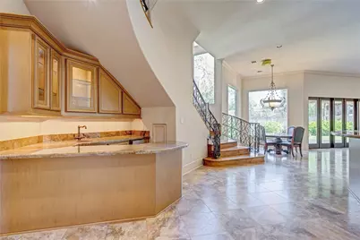 710 Pinehaven Drive, Houston, TX 77024 - Photo 12
