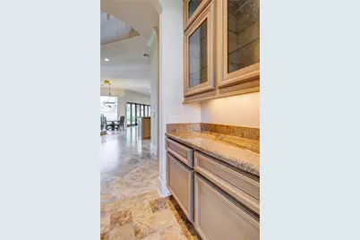 710 Pinehaven Drive, Houston, TX 77024 - Photo 10