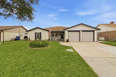 3710 17th Street N, Texas City, TX 77590 - Photo 1