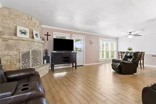 3710 17th St N, Texas City, TX 77590 - Photo 8