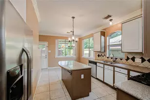 4731 Silverlake Dr, Sugar Land, TX 77479 - Photo 16