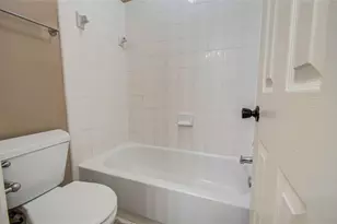 4731 Silverlake Dr, Sugar Land, TX 77479 - Photo 38