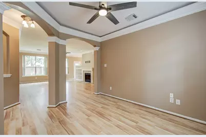 4731 Silverlake Drive, Sugar Land, TX 77479 - Photo 6