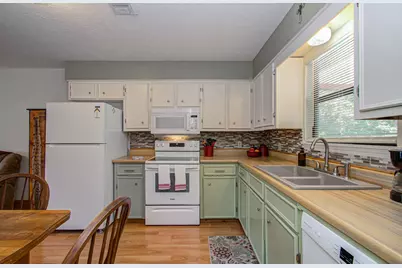 11531 Silver Springs Road, Rockdale, TX 76567 - Photo 14