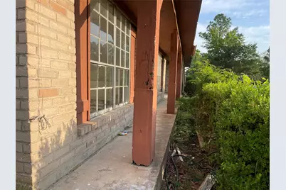 9614 Wellsworth Drive, Houston, TX 77083 - Photo 20