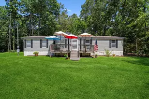 1140 Meridian, Livingston, TX 77351 - Photo 1