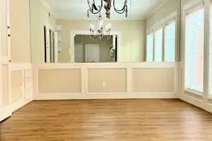 2413 Potomac Dr, Houston, TX 77057 - Photo 8