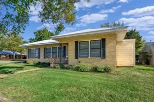 458 N Franklin St, La Grange, TX 78945 - Photo 22