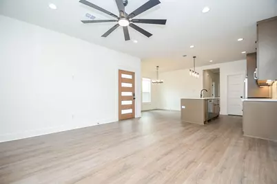 4101 Victoria #A, Dickinson, TX 77539 - Photo 6