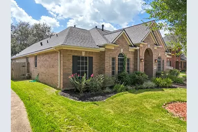 3114 Autumn Court, Pearland, TX 77584 - Photo 4