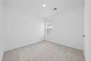 10811 Bird Of Paradise Ln, Houston, TX 77016 - Photo 22
