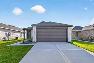 10811 Bird Of Paradise Ln, Houston, TX 77016 - Photo 2