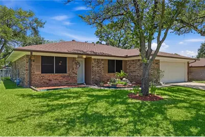 3807 Kelli Lane, Bryan, TX 77802 - Photo 2