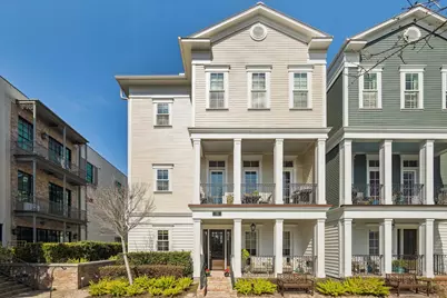 338 W 18th Street, Houston, TX 77008 - Photo 1