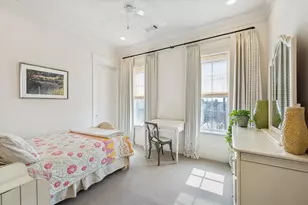 338 W 18th St, Houston, TX 77008 - Photo 32