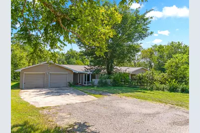 527 County Road 214, Bay City, TX 77414 - Photo 2