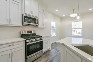 1009 13th St, Galena Park, TX 77547 - Photo 12