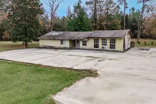 1016 E Capps Rd, Livingston, TX 77351 - Photo 44