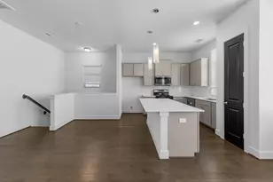 6033 Cypress St, Houston, TX 77074 - Photo 14