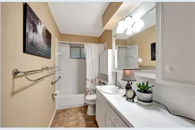 1403 Newport Boulevard, League City, TX 77573 - Photo 24