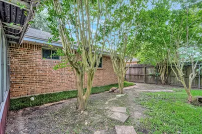 1403 Newport Boulevard, League City, TX 77573 - Photo 30