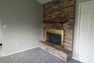 2410 Daffodil St, Highlands, TX 77562 - Photo 4