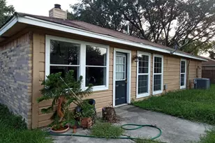 2410 Daffodil St, Highlands, TX 77562 - Photo 1