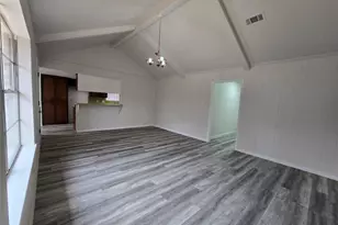 4019 Lemon Tree Ln, Houston, TX 77088 - Photo 8