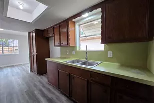 4019 Lemon Tree Ln, Houston, TX 77088 - Photo 12