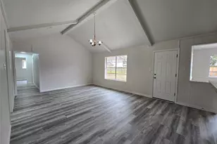 4019 Lemon Tree Ln, Houston, TX 77088 - Photo 6