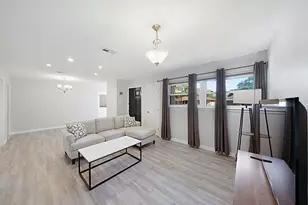 614 Gilpin St, Houston, TX 77034 - Photo 6