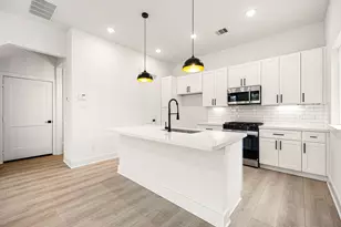 747 Dumble St, Houston, TX 77023 - Photo 6