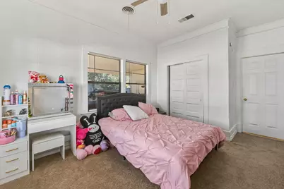 945 N Travis Street, Liberty, TX 77575 - Photo 12