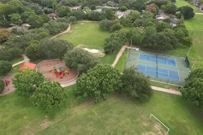 10505 Willowgrove Drive, Houston, TX 77035 - Photo 14