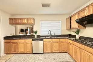 2915 Cotton Stock Dr, Sugar Land, TX 77479 - Photo 16