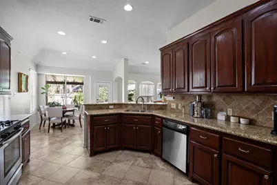 18 Almond Branch Place, The Woodlands, TX 77382 - Photo 20