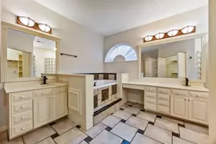 24622 Okehampton Dr, Tomball, TX 77375 - Photo 8