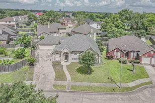 8714 Emerald Heights Ct, Houston, TX 77083 - Photo 1