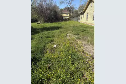 2086 Liberty Street, Beaumont, TX 77701 - Photo 2