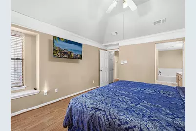 3807 Addicks Clodine Road, Houston, TX 77082 - Photo 10