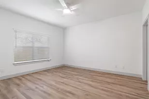 207 Dipping Strm St, Houston, TX 77076 - Photo 8