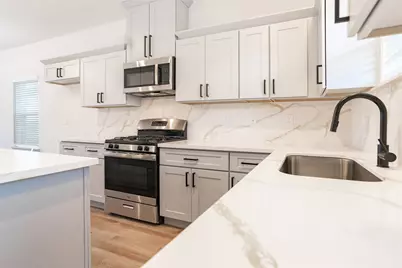 207 Dipping Stream Street, Houston, TX 77076 - Photo 6