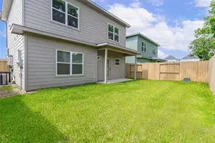 207 Dipping Strm St, Houston, TX 77076 - Photo 16