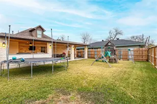 1012 Avenue I, South Houston, TX 77587 - Photo 12