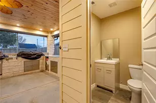 1012 Avenue I, South Houston, TX 77587 - Photo 14