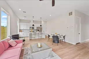 835 Dorchester St, Houston, TX 77022 - Photo 4