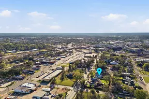 308 E Phillips St, Conroe, TX 77301 - Photo 34